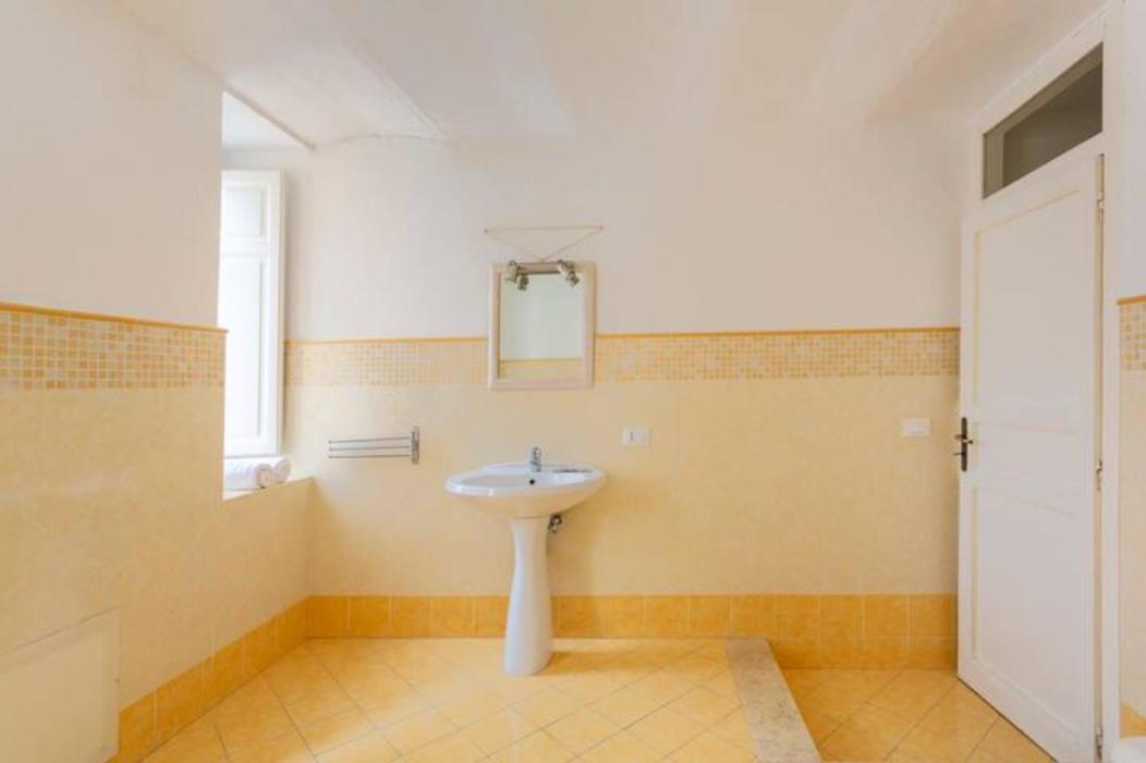 Nowhere Rooms Палермо Екстериор снимка
